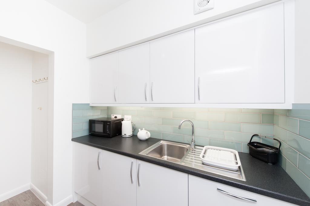 Two Bed Ground Floor Apartment, Sleeps Six, Free Parking And High Speed Wifi Рамсгейт Екстериор снимка