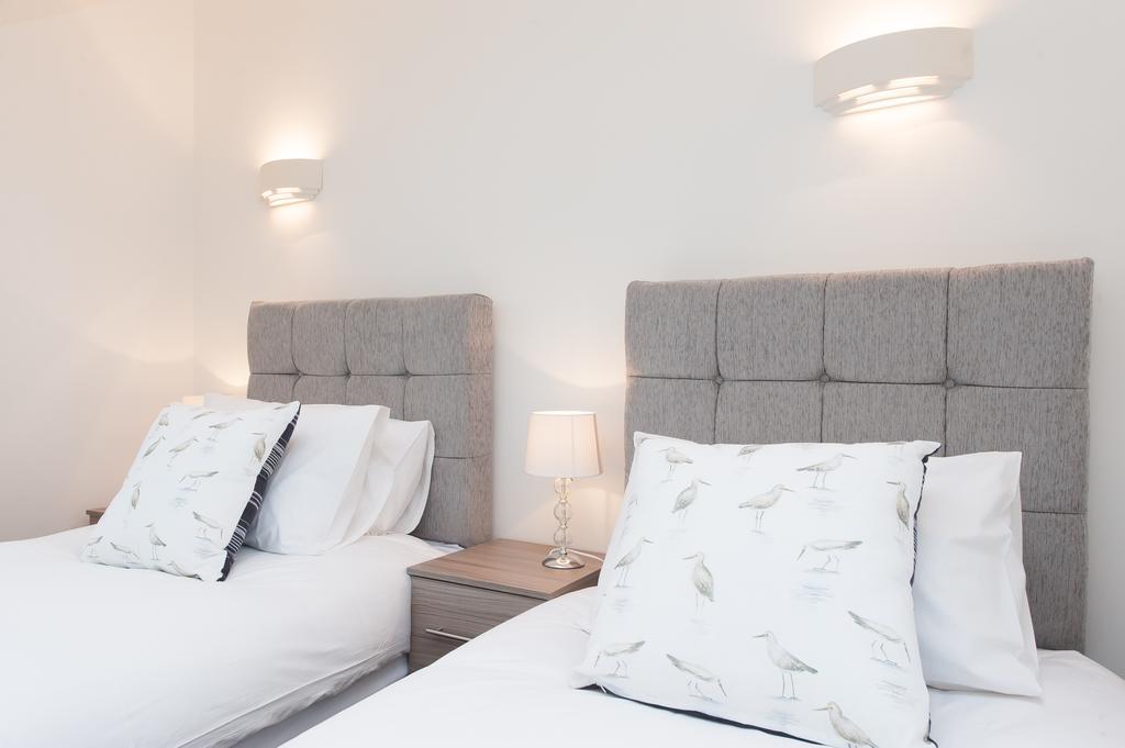 Two Bed Ground Floor Apartment, Sleeps Six, Free Parking And High Speed Wifi Рамсгейт Екстериор снимка