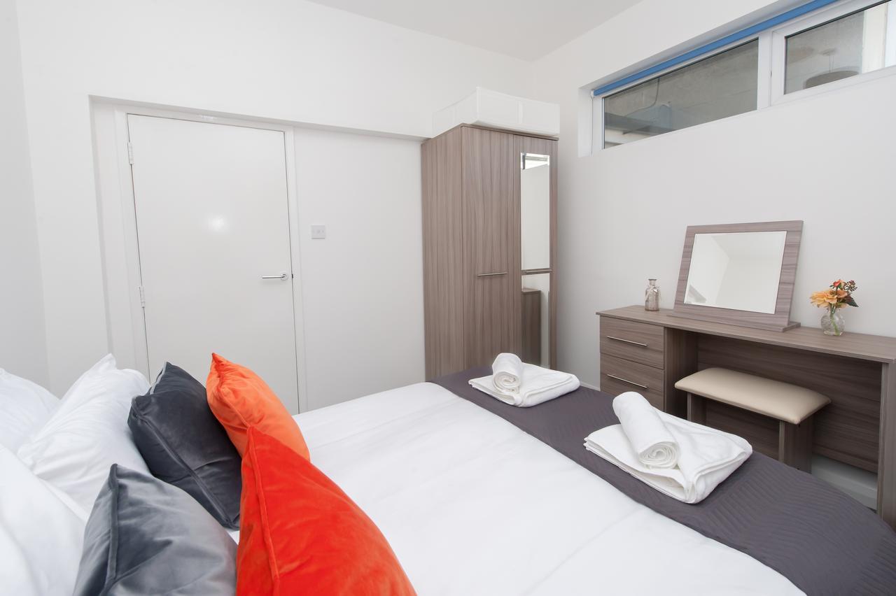 Two Bed Ground Floor Apartment, Sleeps Six, Free Parking And High Speed Wifi Рамсгейт Екстериор снимка